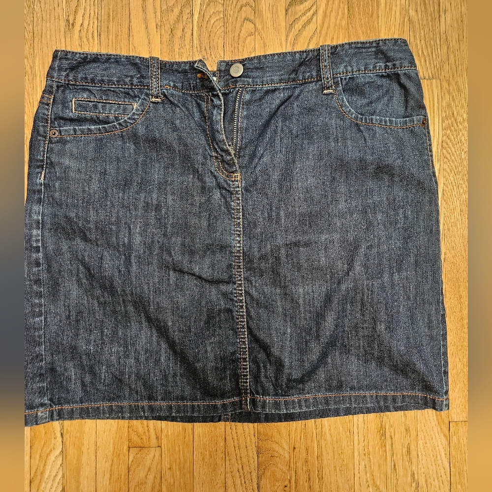 Ann Taylor Loft Jean Skirt Size 10 Petite